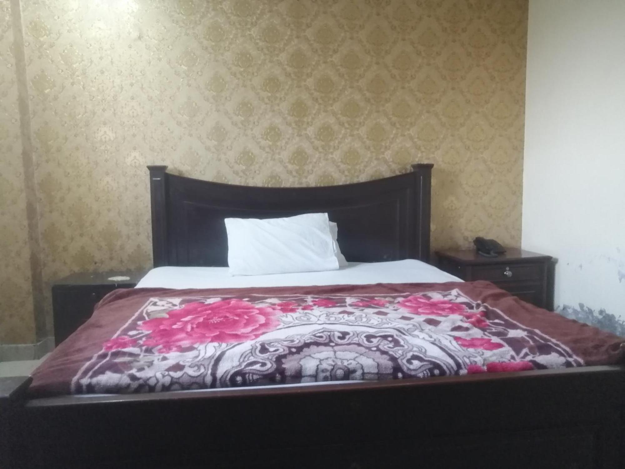 Fortville Hotel Lahore Exterior photo